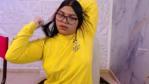 valeri_harpers4 online show from August 5, 7:12 pm
