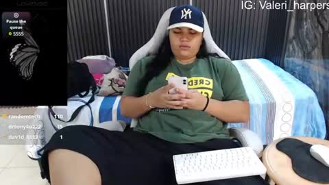 valeri_harpers4 online show from August 15, 12:03 am