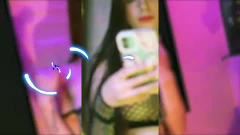   online show from August 8, 10:54 pm