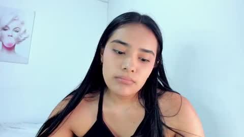 valeria_miller69 online show from July 2, 6:09 pm