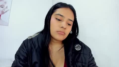 valeria_miller69 online show from July 12, 6:25 pm