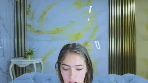 valeriaa_s online show from August 10, 4:19 pm