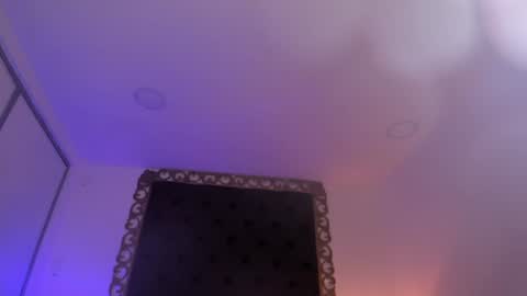 valeriacardenas_ online show from August 6, 3:22 pm