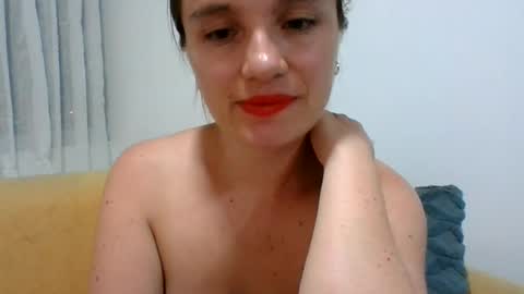 valeriafrannco online show from July 15, 4:13 am