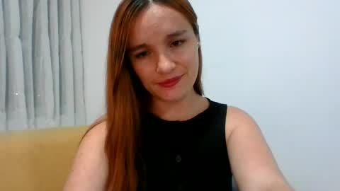 valeriafrannco online show from July 28, 4:07 am