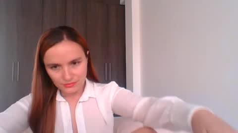 valeriafrannco online show from August 12, 10:01 pm