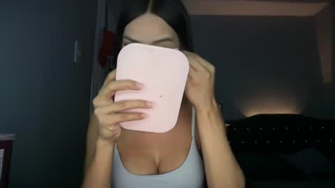 valerieriches online show from August 18, 1:39 pm