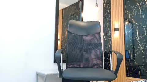 VALERIO  online show from August 9, 8:04 am