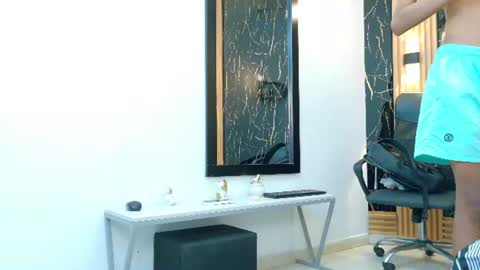 VALERIO  online show from August 15, 3:32 am