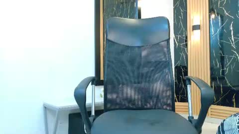 VALERIO  online show from August 15, 5:44 am