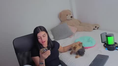valerihouse_ online show from July 12, 1:56 am