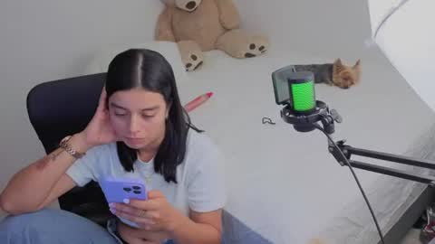 valerihouse_ online show from July 19, 1:40 am