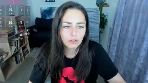 Valerie online show from June 9, 4:57 pm