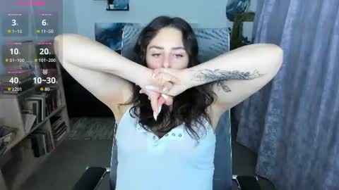 Valerie online show from June 11, 9:54 pm