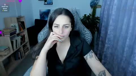 Valerie online show from June 30, 11:50 pm