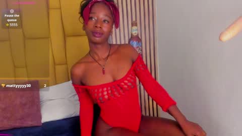 valeriilopez online show from April 29, 2:30 pm