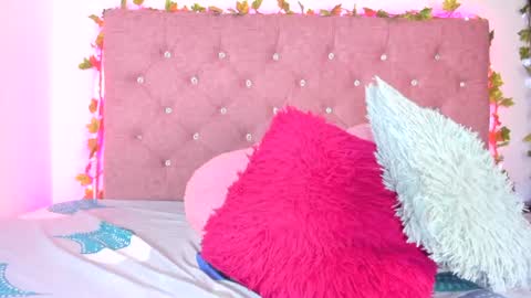 valery_adams13 online show from August 10, 9:55 am