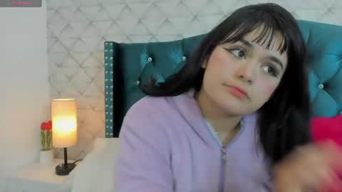 Valery online show from August 4, 4:15 pm