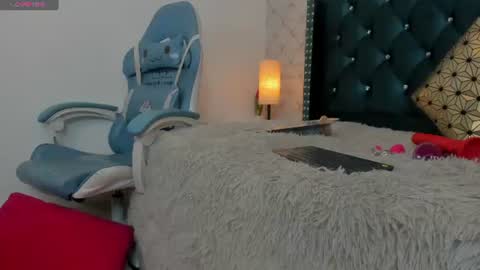 Valery online show from August 5, 9:13 pm