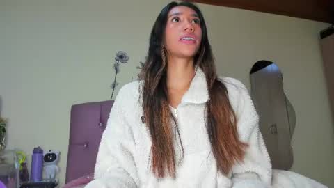 valery_roouse online show from August 13, 2:25 am