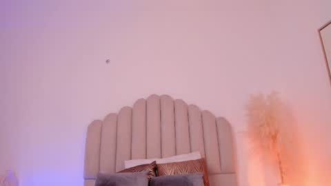 VALERY online show from August 14, 4:32 pm