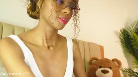 Valery swan1 online show from August 6, 4:00 am