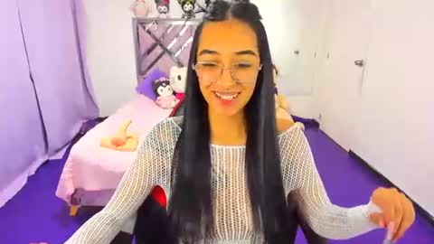 valery online show from August 12, 1:19 am