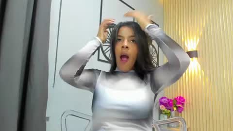 valery online show from August 4, 6:54 am