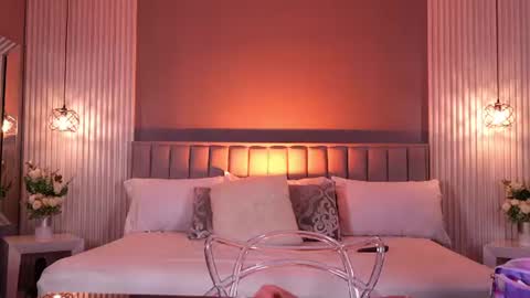 Carla online show from August 5, 3:43 pm