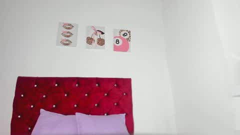 ValeryTs1 online show from August 12, 5:59 pm