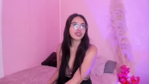 valk_diaz online show from August 13, 10:51 am