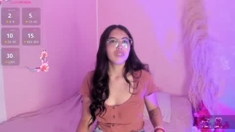 valk_diaz online show from August 14, 7:12 am