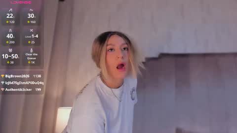 valka_doll online show from August 12, 12:57 am