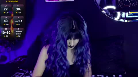  x  online show from July 30, 4:09 am