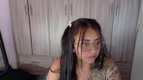 valkiria_rose1 online show from August 14, 8:18 am
