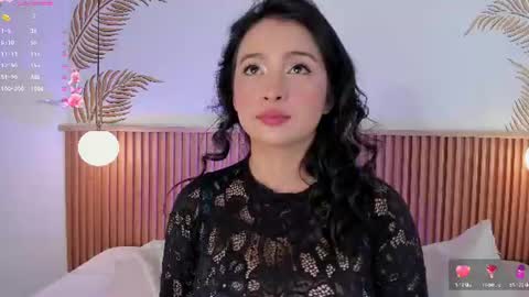 valleriie_ online show from August 15, 5:17 pm