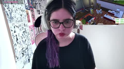 Im Violet online show from April 7, 7:22 pm