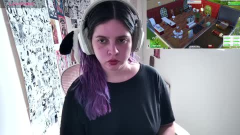 Im Violet online show from April 7, 8:07 pm