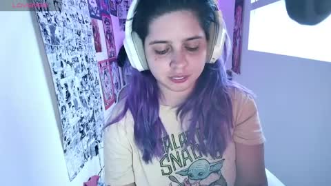 Im Violet online show from April 12, 10:45 pm