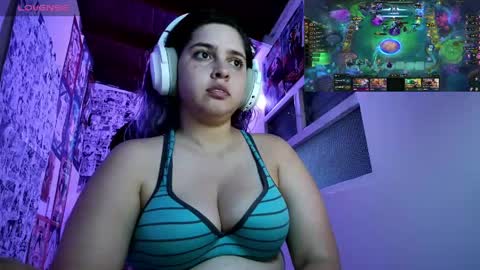 Im Violet online show from April 17, 2:18 am