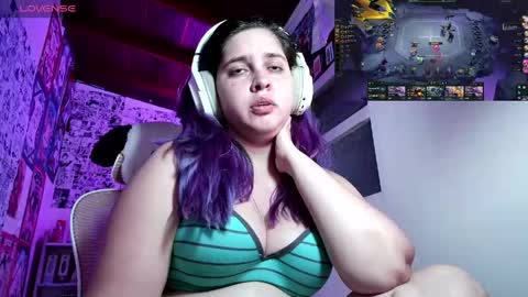 Im Violet online show from April 18, 2:05 am