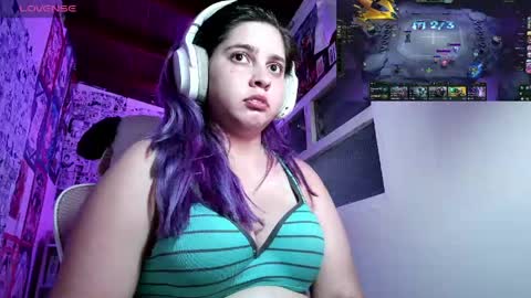 Im Violet online show from April 18, 3:11 am