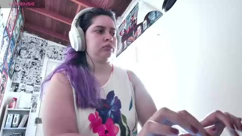Im Violet online show from April 23, 3:49 pm