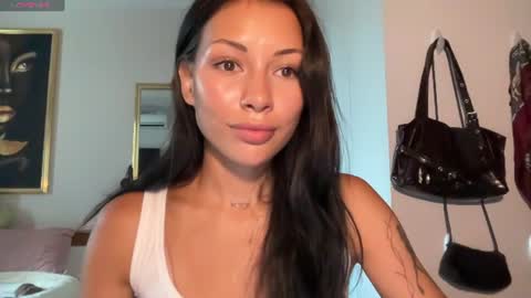 Little Devil   sream  online show from August 13, 6:05 am