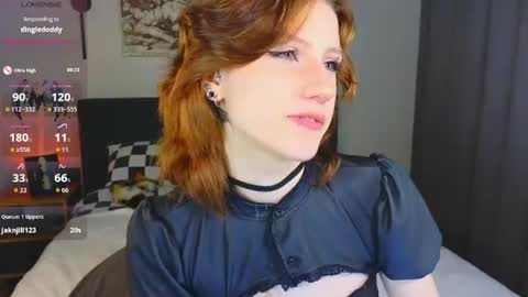 Vampi online show from July 3, 9:39 pm