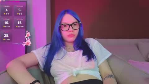vampylulu online show from August 10, 6:48 am