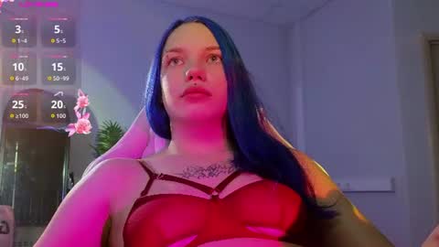vampylulu online show from August 15, 5:55 am