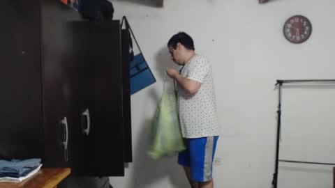 vancoserx111 online show from July 7, 12:03 am