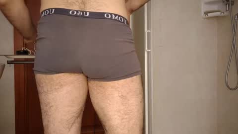 vandik669 online show from May 9, 2:30 pm