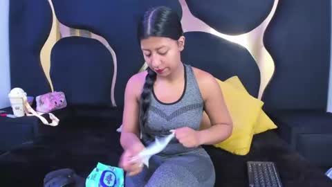 Vane online show from August 13, 2:09 pm